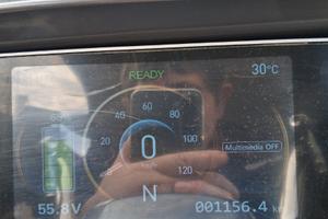 Auto tre ruote elettrica per anziani Magnum Ufo