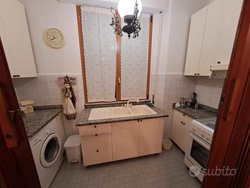 Appartamento sestri ponente via dell'alloro