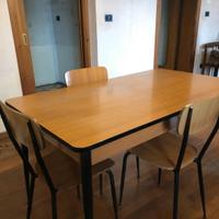 Tavolo in formica
