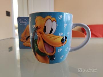 Tre tazze Disney, tazza in ceramica Topolino, la sirenetta, Plutone,  Pinocchio, Dumbo, Pippo, Paperino, tazza rossa, tazza bianca, tazza blu, -   Italia