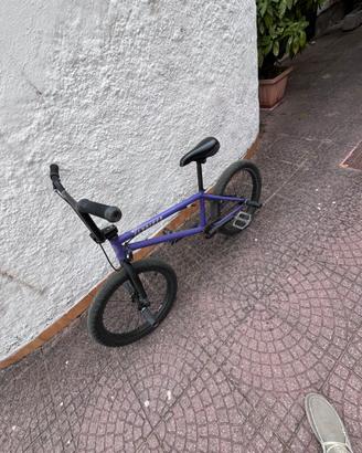 Bici BMX 20”