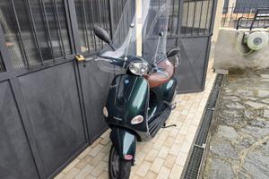 PIAGGIO VESPA ET4 150