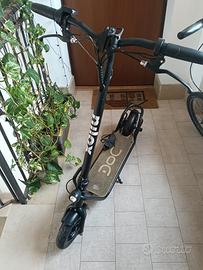 monopattino elettrico