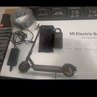 monopattino + ruota di scorta