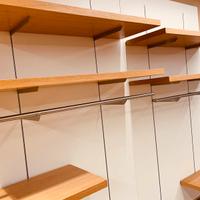 Arredamento negozi,cabina armadio, uffici, garage,
