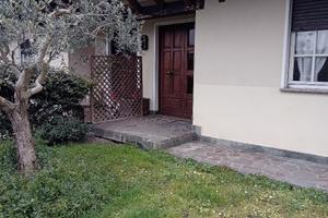 Manzano-villa bifamiliare