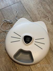dispenser cibo per gatti