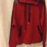 Tuta bordeaux con paiette nere