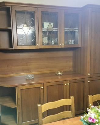 Credenza in noce