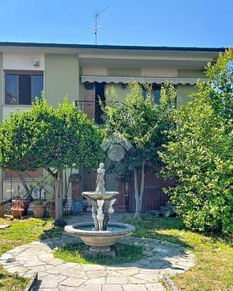 BIFAMILIARE A SAN GIULIANO TERME