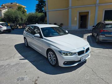BMW - 318 - d Touring Business Advantage auto