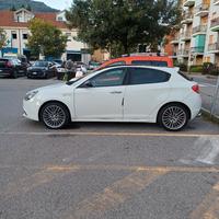 ALFA GIULIETTA 2013 MOD VELOCE bifuel