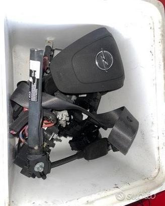 Kit Airbag Completo Per Opel Astra J 2017