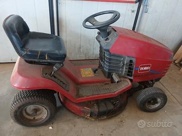 Trattorino tagliaerba Toro