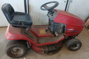 Trattorino tagliaerba Toro