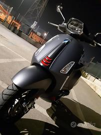 Vespa 125 sprint