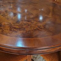 Tavolo in noce anni 70,