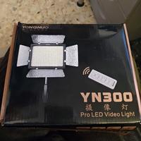 faretto led YONGNUO YN300