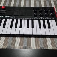 AKAI MPK Mini - PC Midi Controller