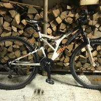 Bicicletta MTB bio ammortizzata Decathlon 