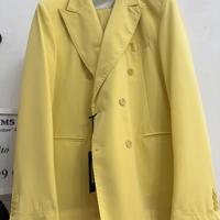 Stock abiti completi italiani per negozianti