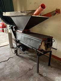 Diraspatrice per uva