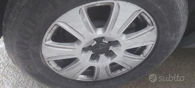 cerchi e gomme audi q3