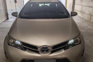 AURIS TOURING SPORTS 1.8 HYBRID ACTIVE PLUS