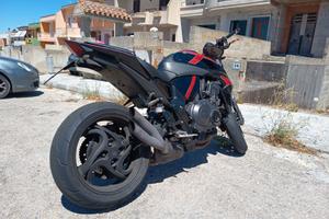 Honda cb1000 r