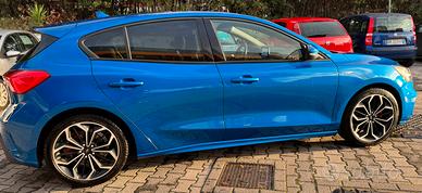Ford focus ST-Line