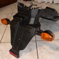 Honda hornet sottocodone