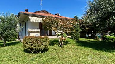 Villa singola Bonate Sopra [Cod. rif 3260595VRG]
