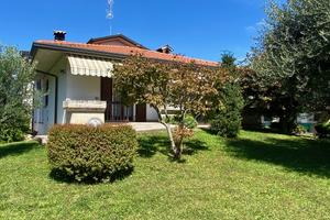 Villa singola Bonate Sopra [Cod. rif 3260595VRG]