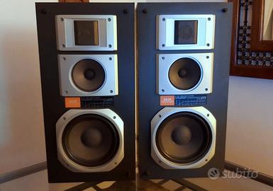 casse acustiche AKAI SR 533