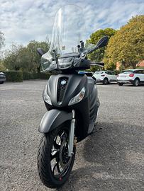 Scooter MEDLEY 150 S abs