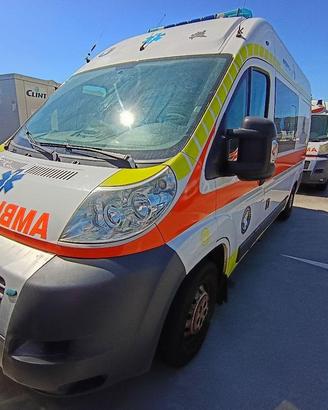FIAT DUCATO AMBULANZA (4308) VP