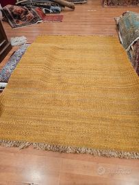 Tappeto tipo stuoia