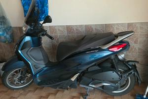 Piaggio Beverly 300