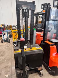 Transpallet elettrico Pinespo 2,9 metri