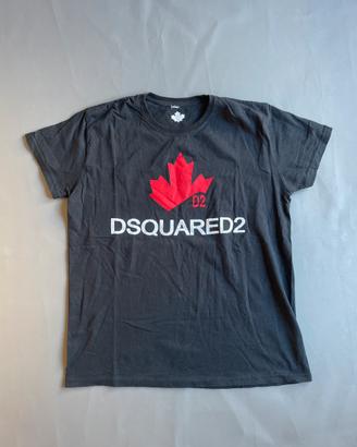 T-shirt Dsquared taglia M con etichetta mancante