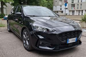 Ford Focus St Line