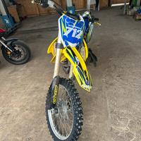 SUZUKI RM-Z 2017