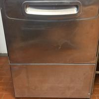 Lavastoviglie bar ristorante