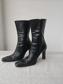 Stivaletti vintage in pelle nera