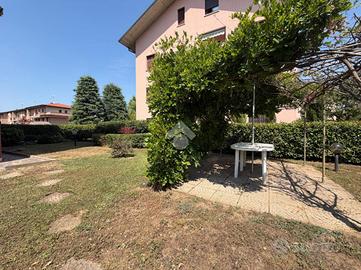 4 LOCALI A BUSSERO