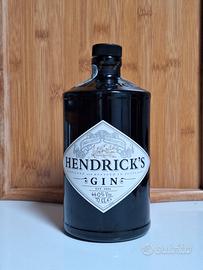 bottiglia gin hendrick's 