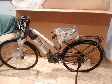 Bici Atala E-SPACE 8.4 28