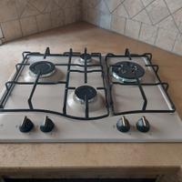 Piano cottura hot point Ariston 