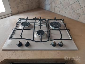 Piano cottura hot point Ariston 