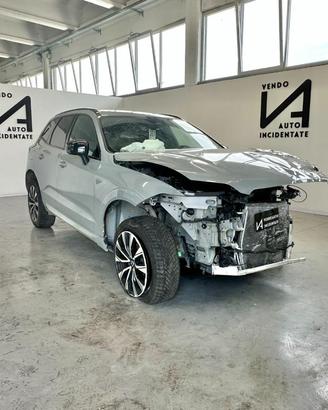 VOLVO XC60 B4 D AWD PLUS DARK